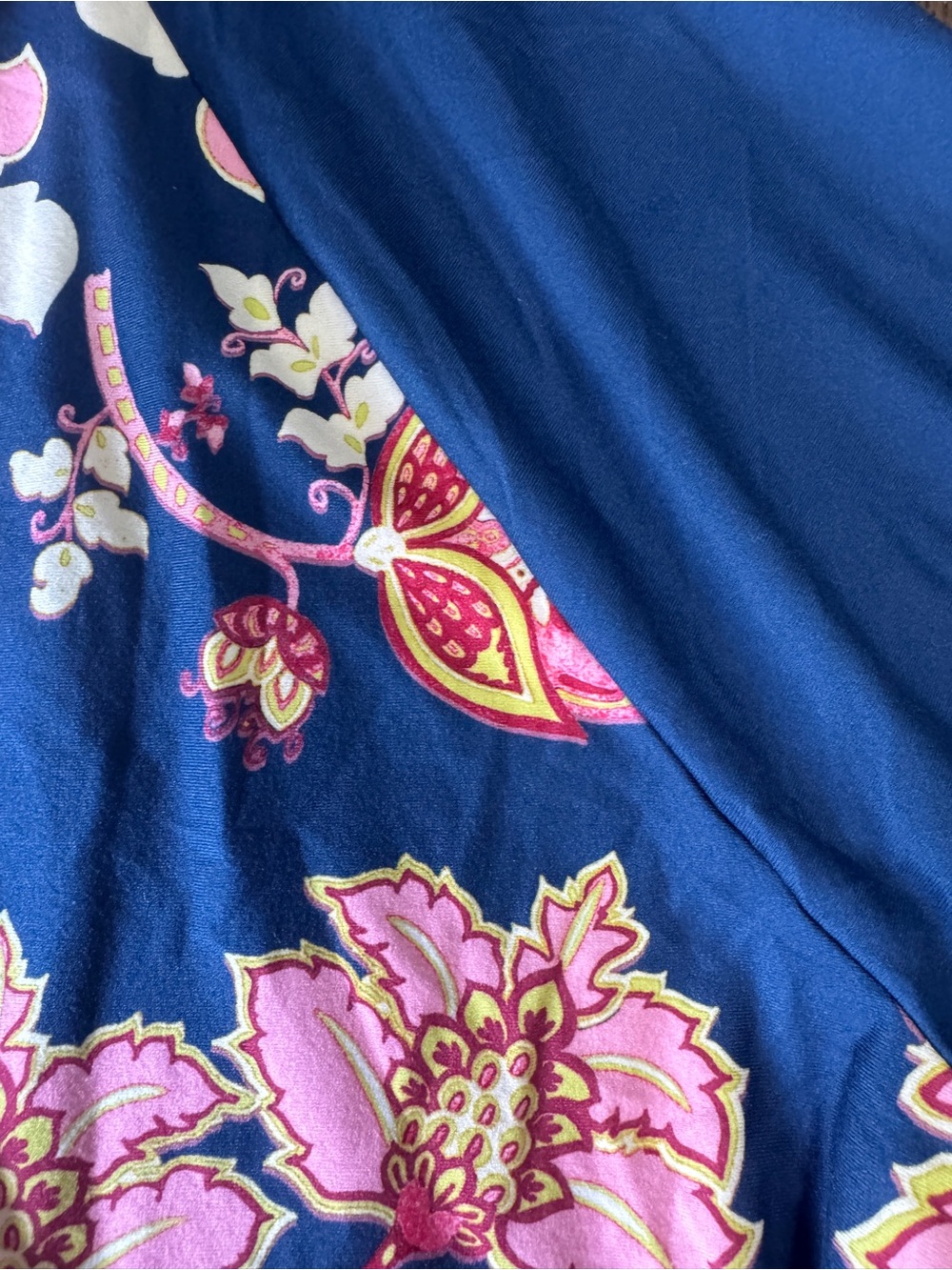 Johnny Was Active Floral Performance Long Sleeve Top Blue Pink Relaxed Size L - Picture 9 of 13
